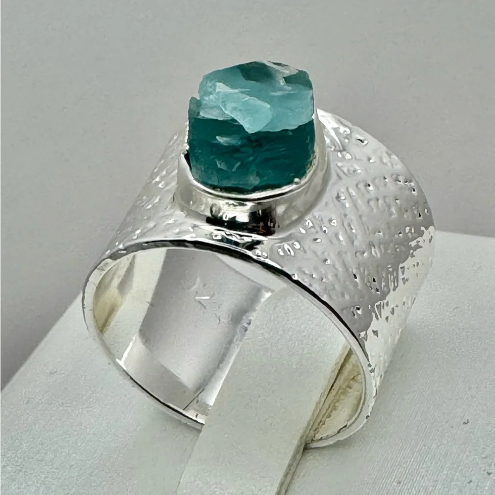 925 Stamped Textured Wide Band Ring NWOT Size 7